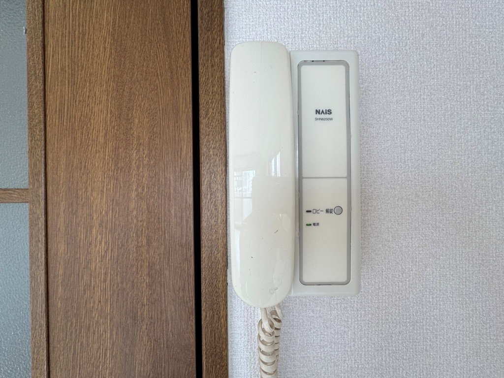 プルグランドⅡの音声インターホンの受話器