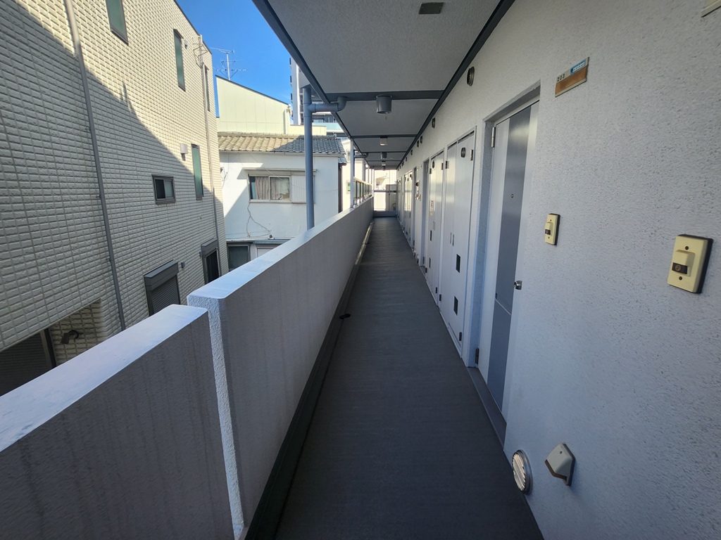 大阪府大阪市東淀川区豊新２丁目6-1グランベイ豊新202号室