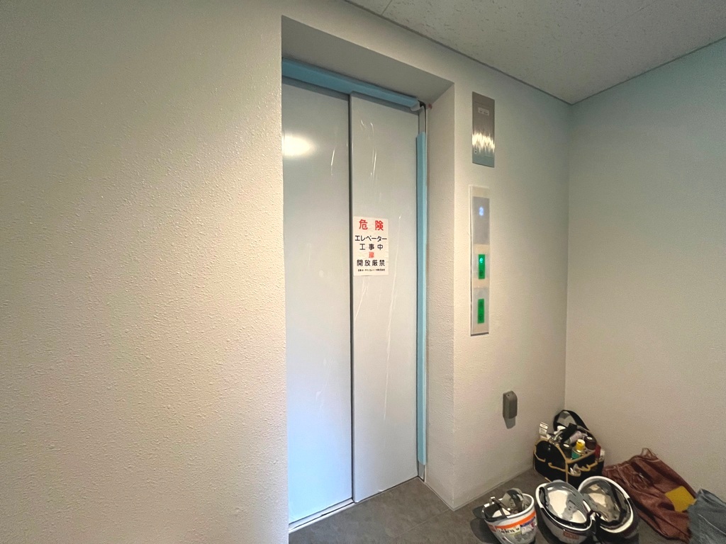 エスリード新大阪ラヴァーグのエレベーター