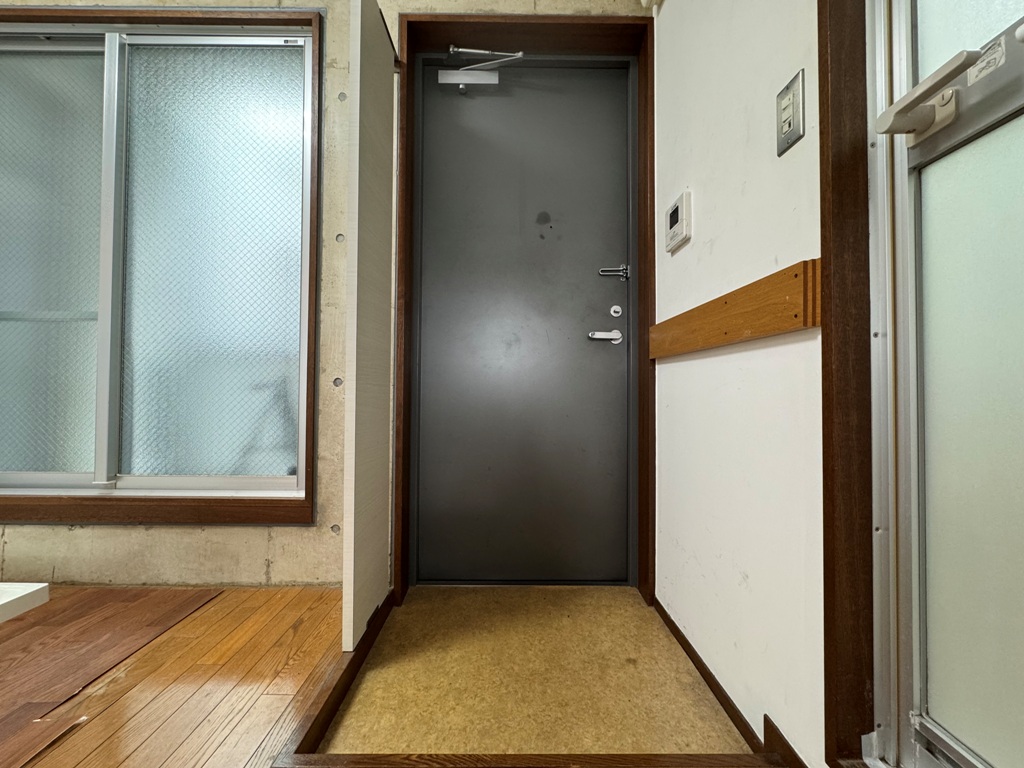 ハウス道正のディンプルキーロックドアの玄関