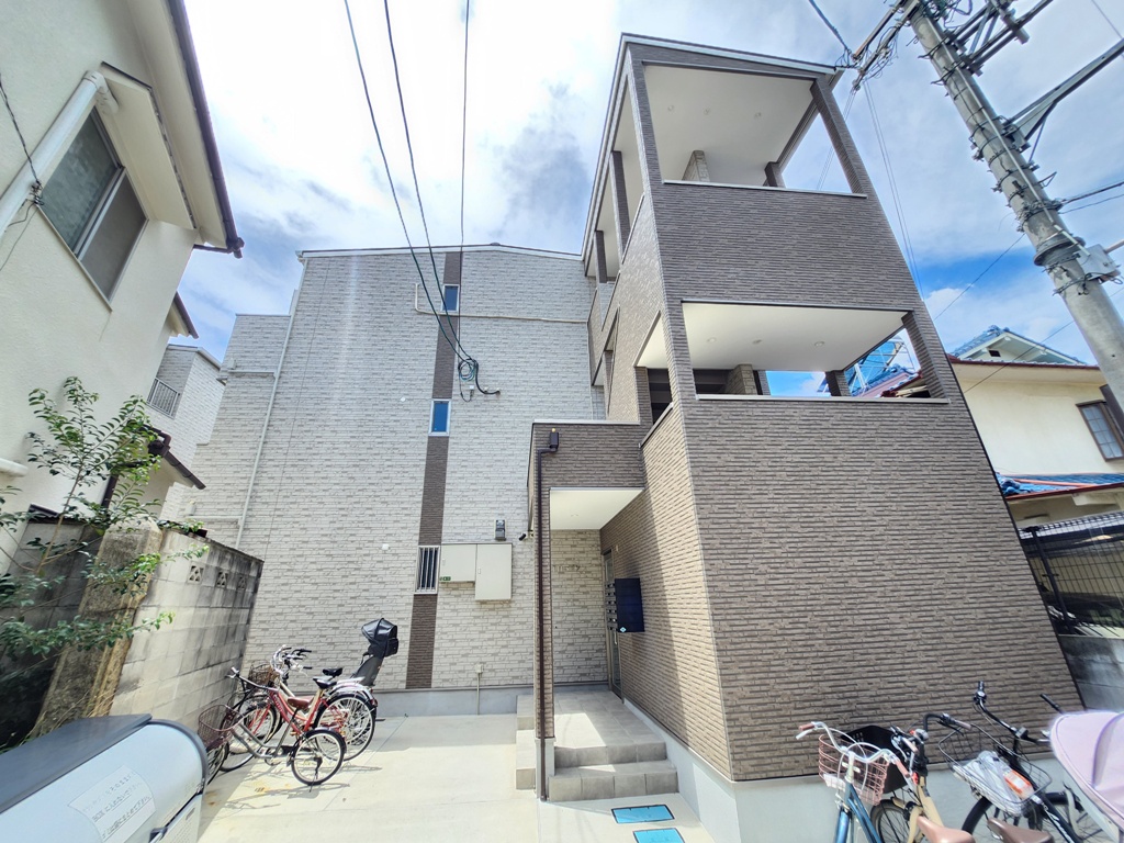 大阪府大阪市東淀川区菅原１丁目8-11,菅原１丁目ハイツの外観