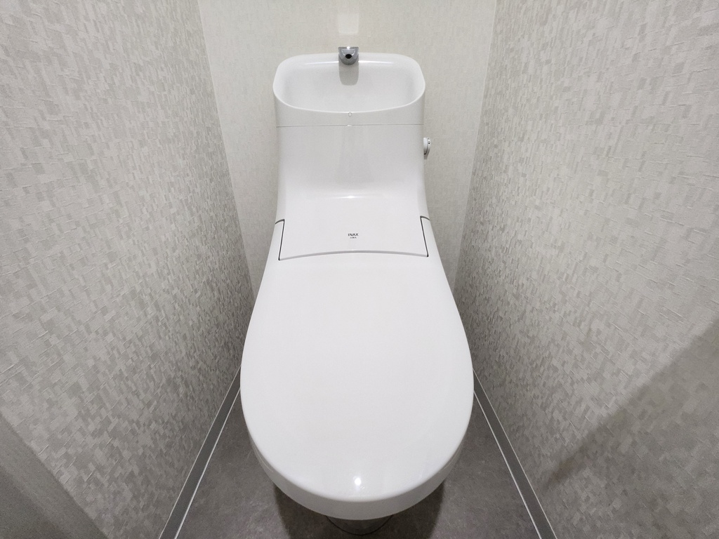 大阪府大阪市東淀川区菅原１丁目8-11,菅原１丁目ハイツ101号室のトイレ